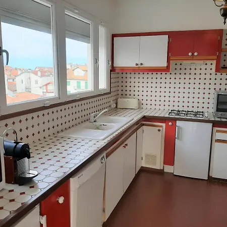 Apartment Lumineux En Centre-ville Avec Balcon, Parking Prive Et Wifi A - Fr-1-239-598